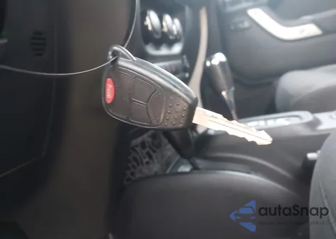 2015 Jeep Wrangler Unlimited Sahara z USA, uszkodzony, nr VIN 1C4BJWEG3FL689800